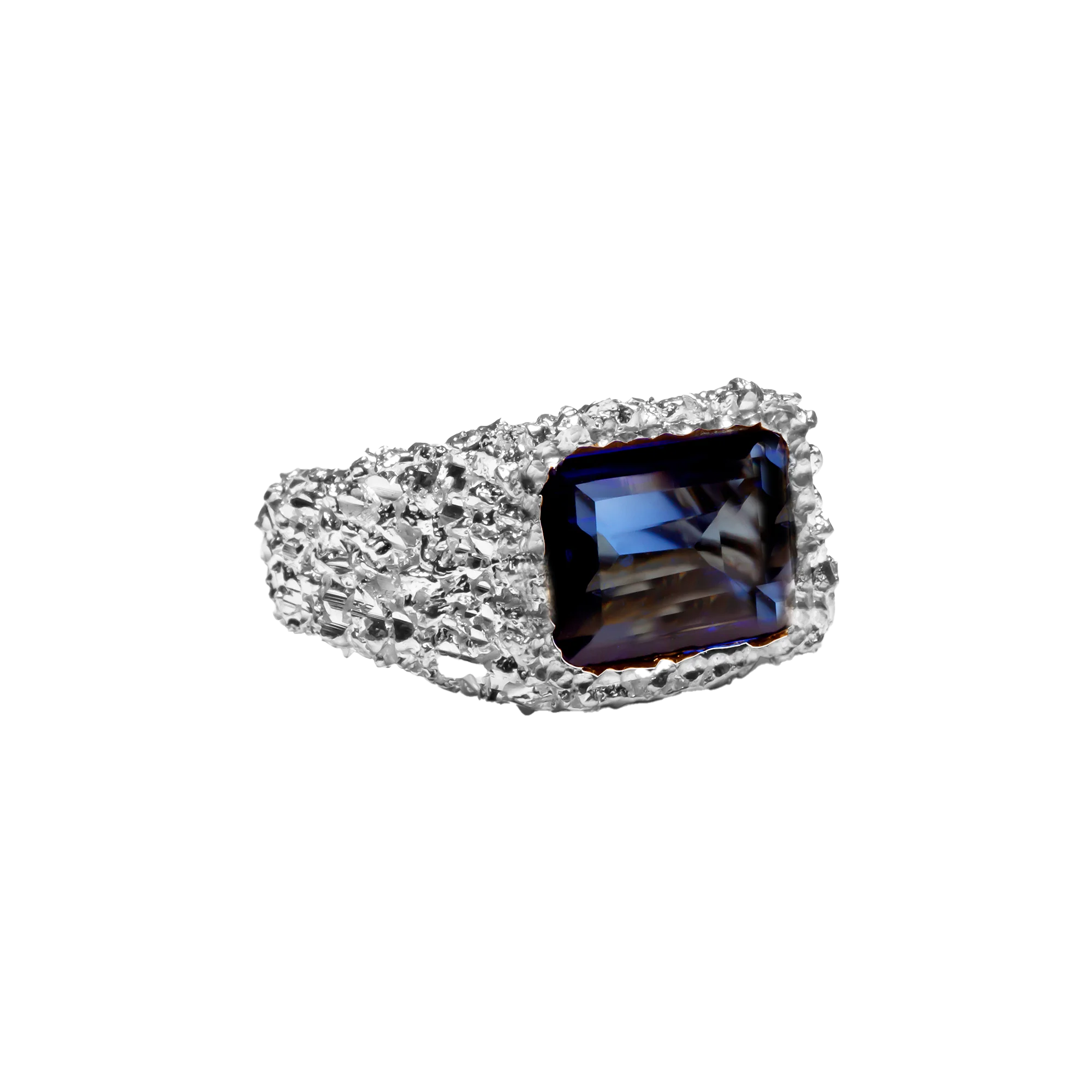 VC070 Rectangle Sapphire Ring - Image 2
