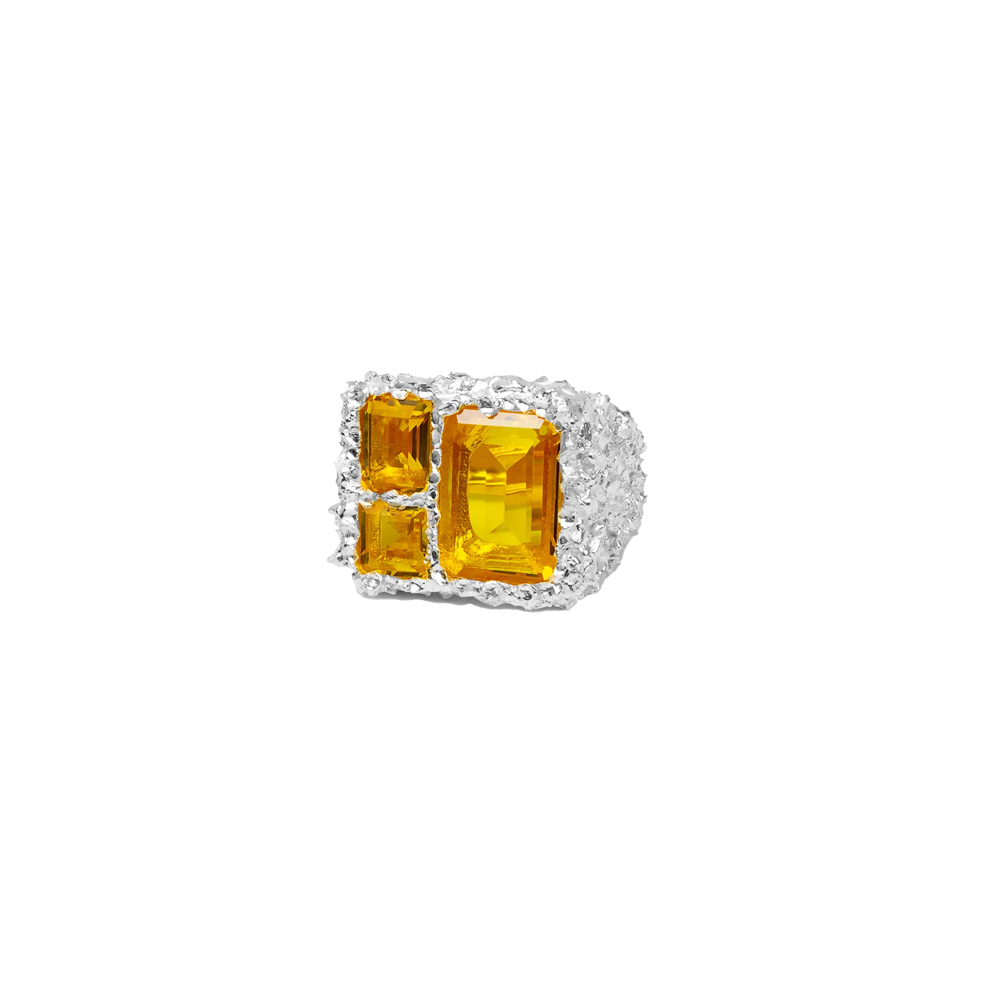 VC081 THREE STONE RING - Image 2